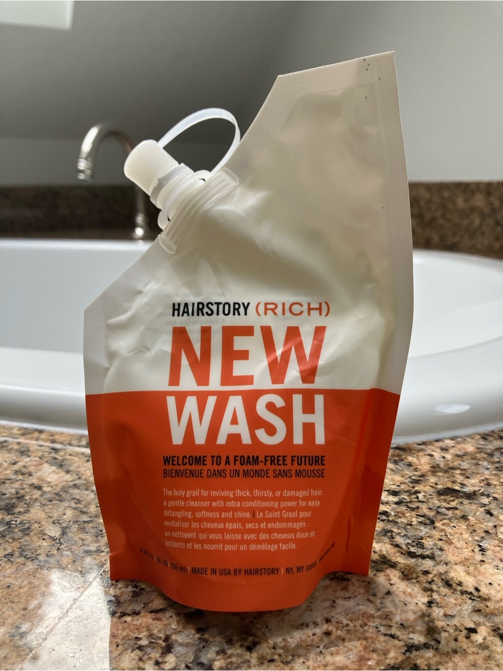 Hairstory New Wash Foam-Free Shampoo Refill — White & Orange